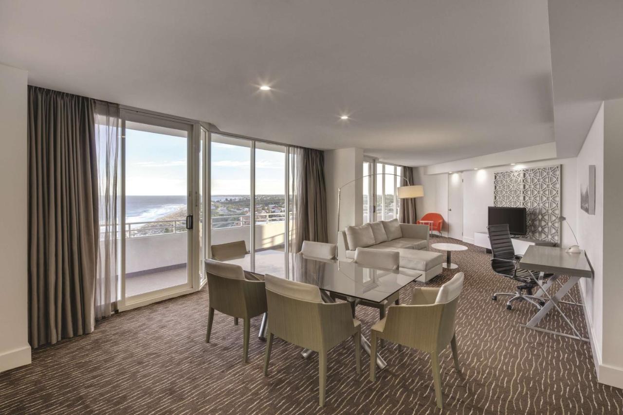 Rendezvous Hotel Perth Scarborough Екстер'єр фото